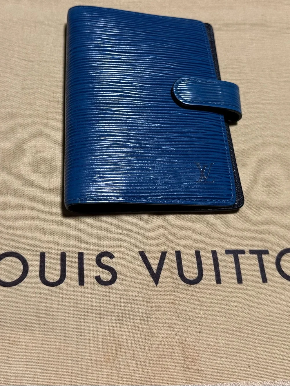 Louis Vuitton Navy Blue Epi Leather Card & Key Holder
